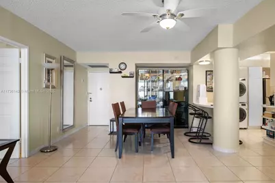 3725 S Ocean Dr #1110, Hollywood, FL 33019 - Photo 2