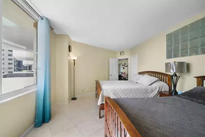 3725 S Ocean Dr #1110, Hollywood, FL 33019 - Photo 20