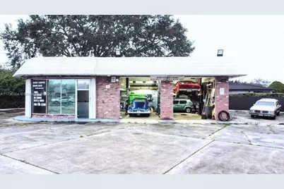 11580 NE 2nd Ave, Miami, FL 33161 - Photo 10