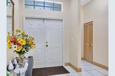 38 Gables Blvd, Weston, FL 33326 - Photo 6