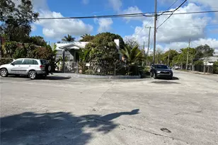 6730 NE Miami Pl, Miami, FL 33138 - Photo 2