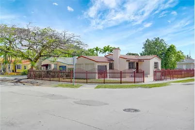2780 NW 6th St, Miami, FL 33125 - Photo 1