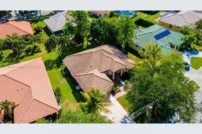 115 Kapok Crescent, Royal Palm Beach, FL 33411 - Photo 26