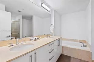 3330 NE 190th St, Aventura, FL 33180 - Photo 26