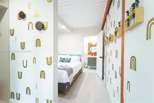 40 NE 24th St, Lazy Lake, FL 33305 - Photo 16