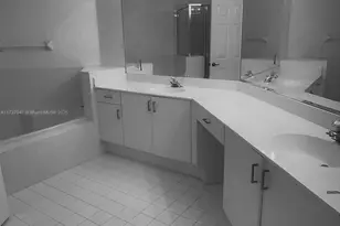 6731 NW 107 Ct, Doral, FL 33178 - Photo 8