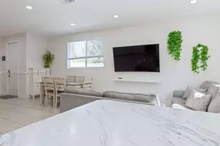 1755 SE 9th Terrace, Homestead, FL 33034 - Photo 16