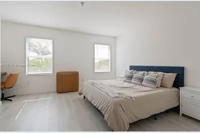 1755 SE 9th Ter, Homestead, FL 33034 - Photo 12