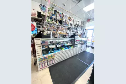 [Address not provided], Hialeah, FL 33015 - Photo 12