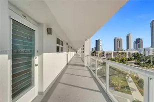 17700 N Bay Rd, Sunny Isles Beach, FL 33160 - Photo 48