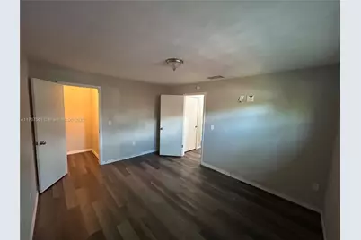 7403 Foxbloom Dr, New Port Richey, FL 34668 - Photo 18