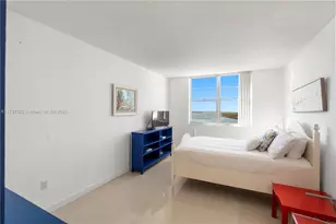 300 Bayview Dr, Sunny Isles Beach, FL 33160 - Photo 16