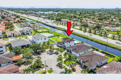 10290 SW 7th Ter, Sweetwater, FL 33174 - Photo 4