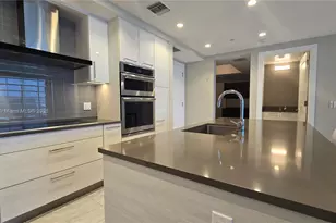 100 E Las Olas Blvd, Fort Lauderdale, FL 33301 - Photo 4