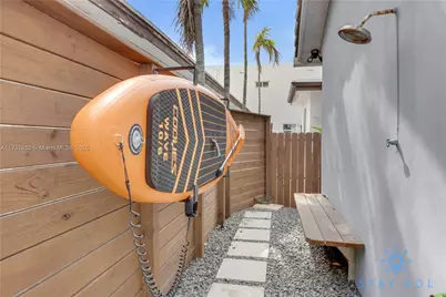 328 Missouri St, Hollywood, FL 33019 - Photo 34