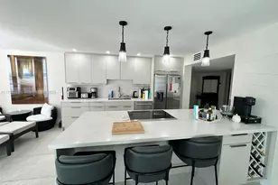 2751 S Ocean Dr, Hollywood, FL 33019 - Photo 8