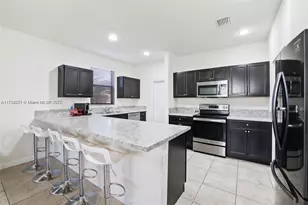516 SE 35th Terrace, Homestead, FL 33033 - Photo 4