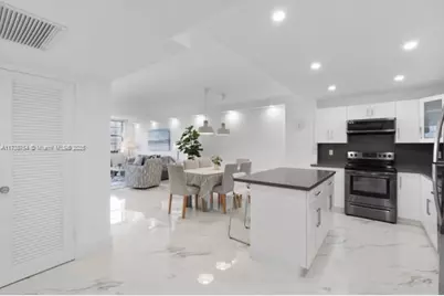 19390 Collins Ave #817, Sunny Isles Beach, FL 33160 - Photo 16