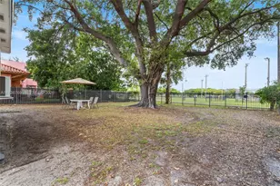 4853 NW 15th Ave, Miami, FL 33142 - Photo 20