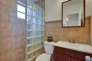16701 NE 13th Ave, Miami, FL 33162 - Photo 14