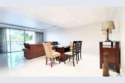 369 Poinciana Dr #1115, Sunny Isles Beach, FL 33160 - Photo 8