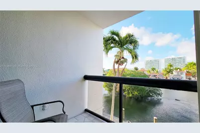 369 Poinciana Dr #1115, Sunny Isles Beach, FL 33160 - Photo 28
