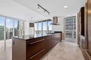 485 Brickell Ave, Miami, FL 33131 - Photo 14