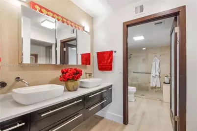 101 Ocean Lane Dr #1017, Key Biscayne, FL 33149 - Photo 12