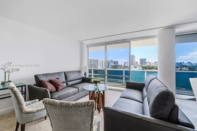 900 Bay Dr #708, Miami Beach, FL 33141 - Photo 1