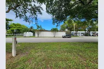 1601 S 21st Ave, Hollywood, FL 33020 - Photo 4