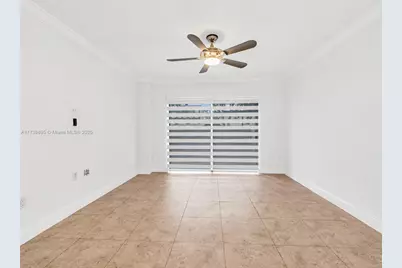 10900 SW 104th St #114, Miami, FL 33176 - Photo 8