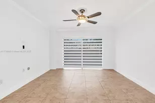 10900 SW 104th St, Miami, FL 33176 - Photo 8