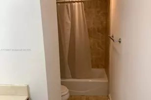 401 69th St, Miami Beach, FL 33141 - Photo 10