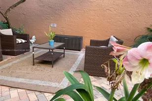 3050 E Sunrise Lakes Dr, Sunrise, FL 33322 - Photo 22