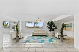 2821 NE 163th St, North Miami Beach, FL 33160 - Photo 26