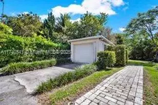 11624 SW 93rd St, Miami, FL 33176 - Photo 24