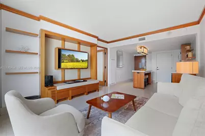 6801 Collins Ave #608 (door 616), Miami Beach, FL 33141 - Photo 18
