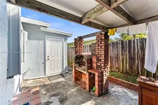 8100 SW 95th Ct, Miami, FL 33173 - Photo 20