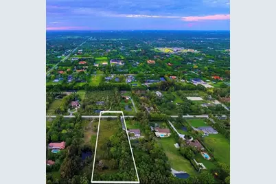 14010 Mustang Trl, Southwest Ranches, FL 33330 - Photo 2