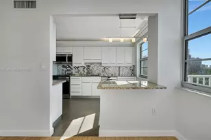 2801 NE 183rd St, Aventura, FL 33160 - Photo 16