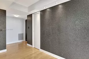 2801 NE 183rd St, Aventura, FL 33160 - Photo 6