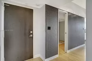 2801 NE 183rd St, Aventura, FL 33160 - Photo 4