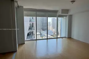 1040 Biscayne Blvd, Miami, FL 33132 - Photo 2