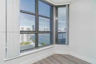 3530 Mystic Pointe Dr, Aventura, FL 33180 - Photo 10
