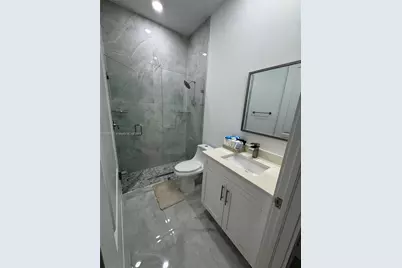 512 NE Juanita Pl, Cape Coral, FL 33909 - Photo 14