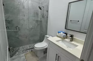 512 NE Juanita Pl, Cape Coral, FL 33909 - Photo 14