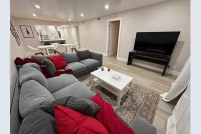 9200 N Hollybrook Lake Dr #208, Pembroke Pines, FL 33025 - Photo 12