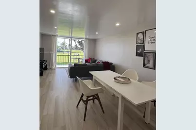 9200 N Hollybrook Lake Dr #208, Pembroke Pines, FL 33025 - Photo 10