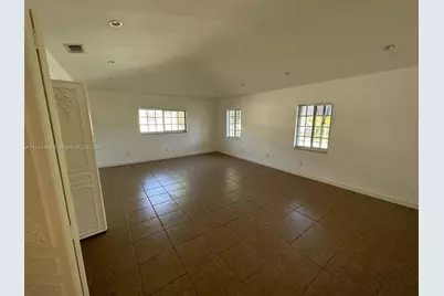 4995 Ponce De Leon /1050 Sistina Avenue, Coral Gables, FL 33146 - Photo 56