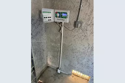 2951 NW 8th St, Fort Lauderdale, FL 33311 - Photo 2